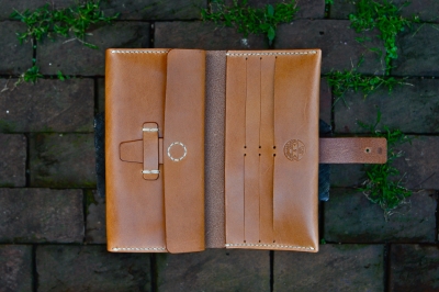 leatherwallet_sm7.jpg