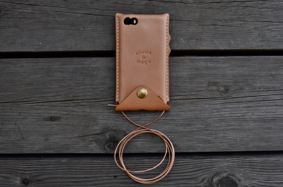 iphone5s_leather _cover_sm2.JPG