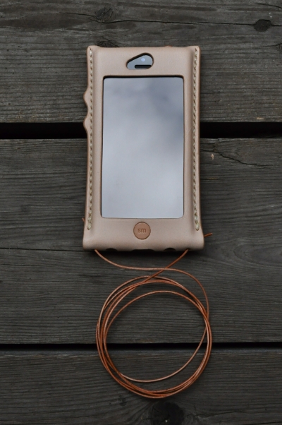 iphone_5c_leather_cover2.JPG