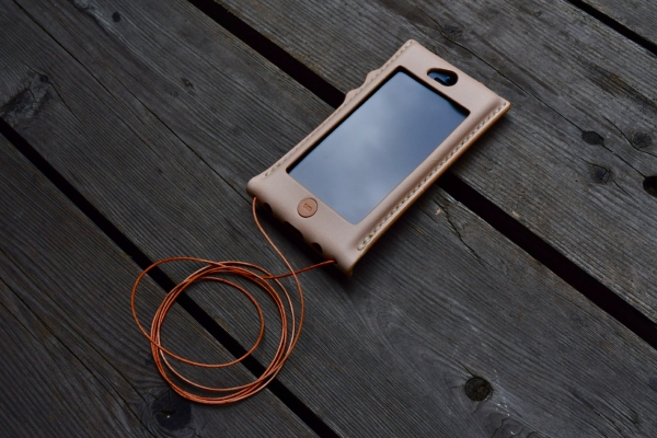 iphone_5c_leather_cover1.JPG