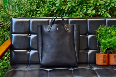 leatherbag_sm13.JPG