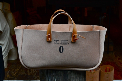 leather_tote_bag_sm1.JPG