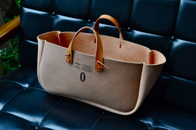 leather_tote_bag_sm4.JPG