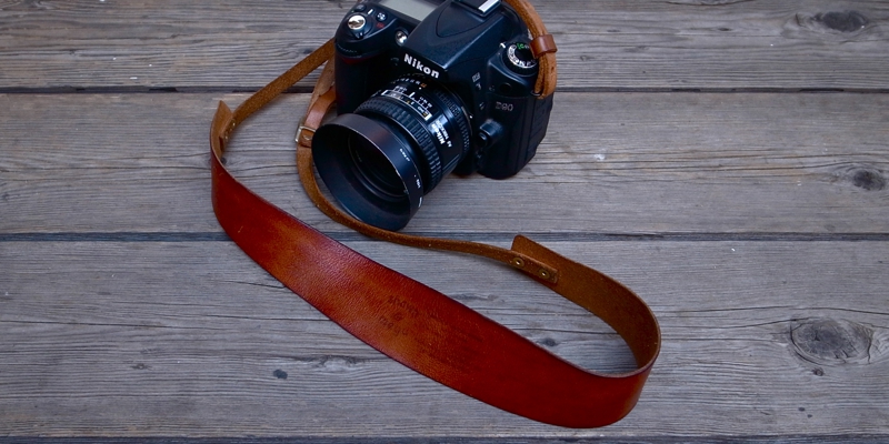 leather camera strap_sm9.JPG