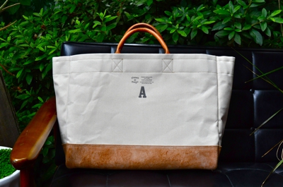 white canvas tote_sm3.JPG