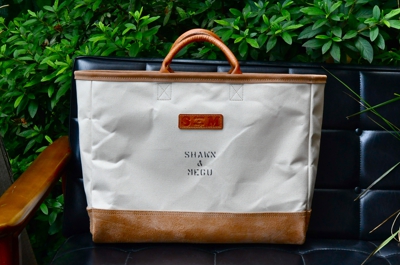 white canvas tote_sm2.JPG