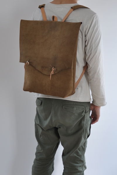 leather rucksack_sm16.jpg