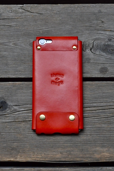 iphone 6 plus leather cover _sm.3.JPG