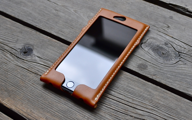 iphone 6 plus leather cover _sm.1.JPG