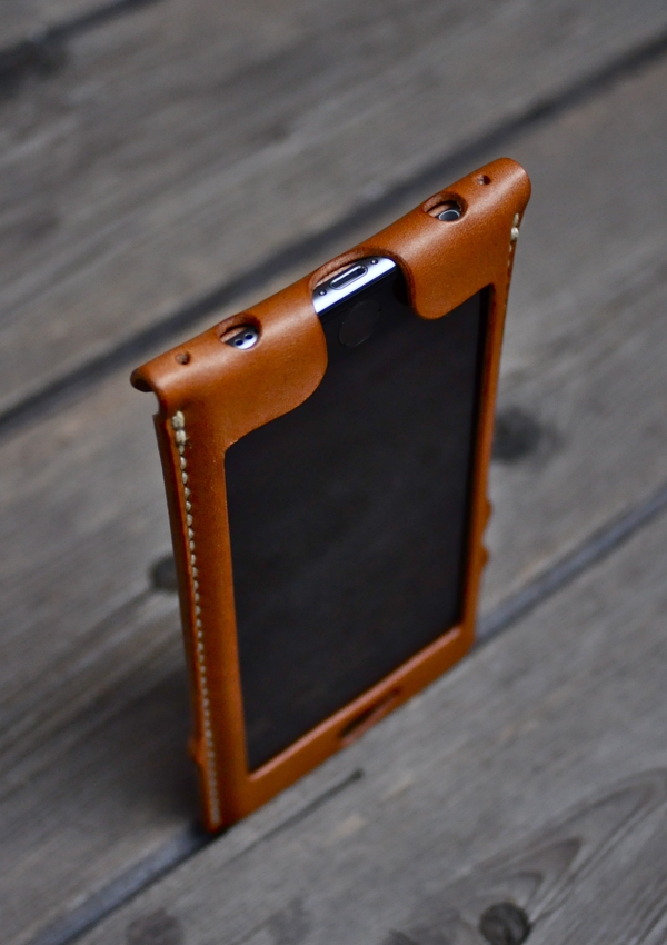 iphone 6 plus leather cover _sm.12.jpg