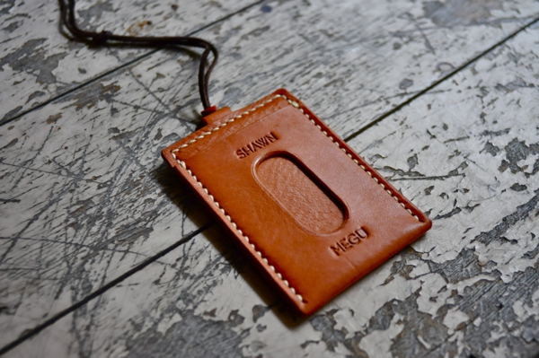 leather pass case_sm3.JPG