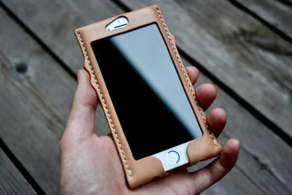 iphone7leathercase_sm11.jpg