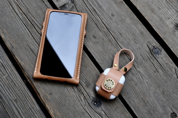 air pods leather case_sm11.jpg