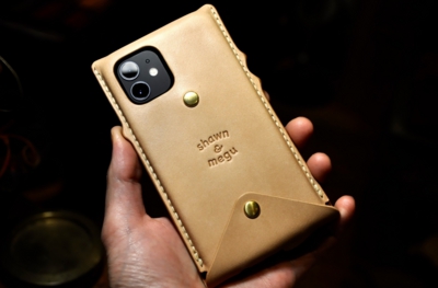 iphone 12 / 12 pro leather case _sm1.jpg